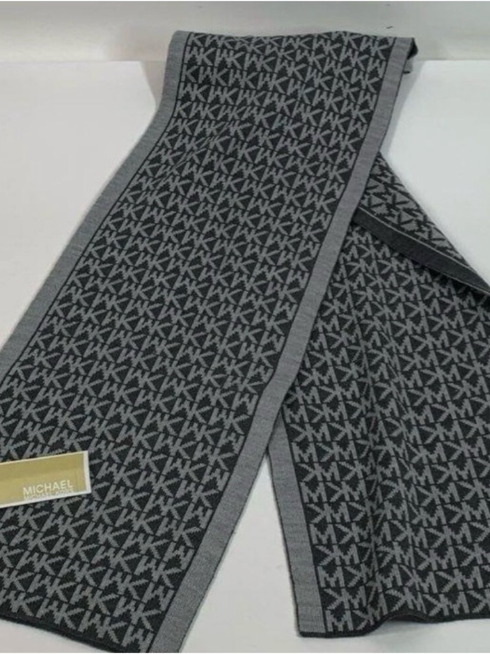 Michael Kors  Gray Logo Knit Scarf NWT